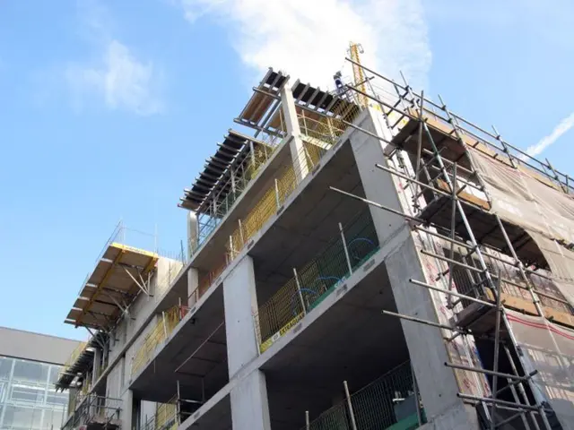 Favorable Climate Conditions on August 14th: Identified Regions and Suggestions for Meteorological...