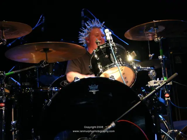 enhancementof cognitive abilities through neurofeedback: an exploration of the scientific...