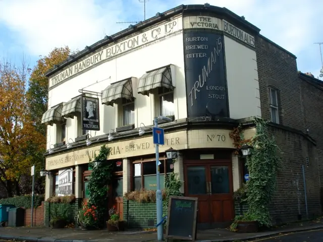 Top 25 Impressive Data Visualizations of 2025 (Showcases)