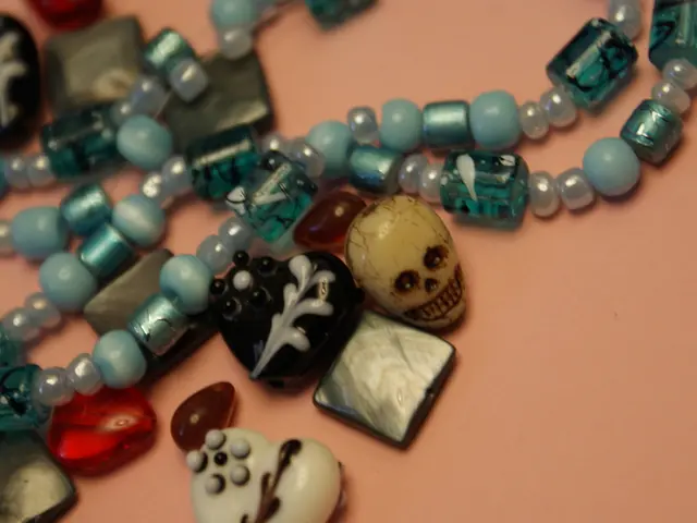 Titanium dental implants of the 1980s continue to function effectively after almost 40 years.