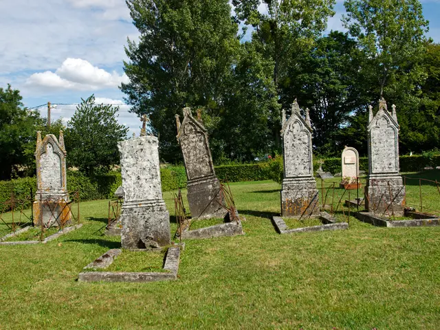 Unsatisfied kin seeking explanations following the discovery of a decomposed prisoner's corpse...