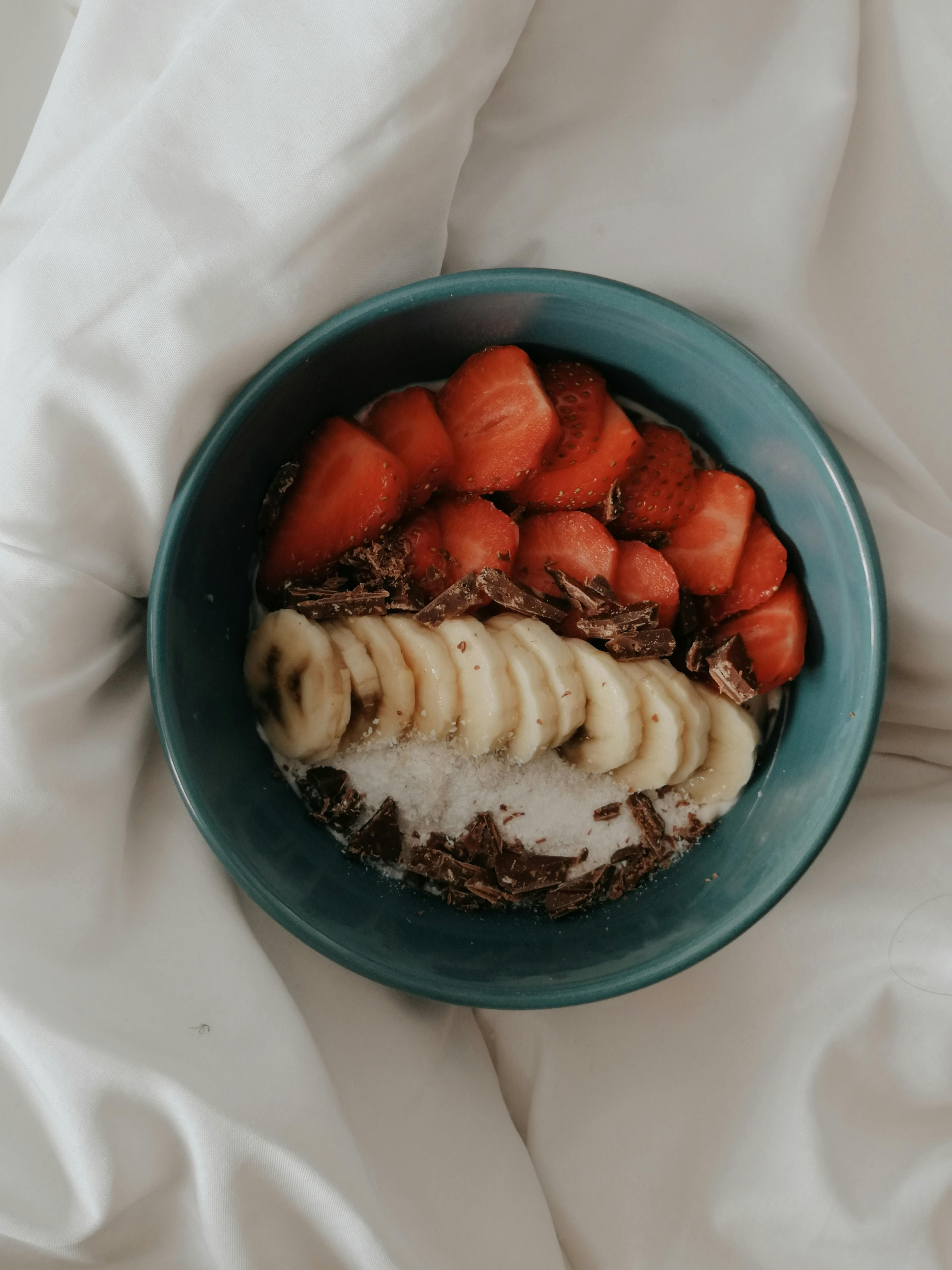 Simple Choco Banana Dish: A Scrumptious and Healthy Snack Option